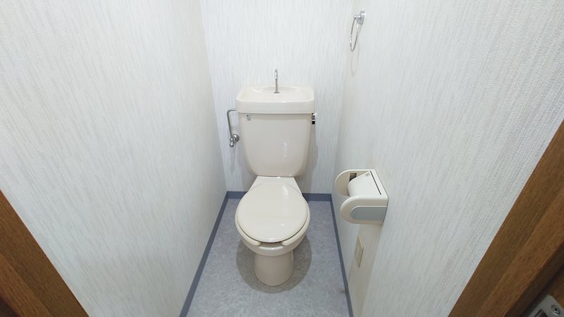 山梨県甲府市貢川本町 トイレ