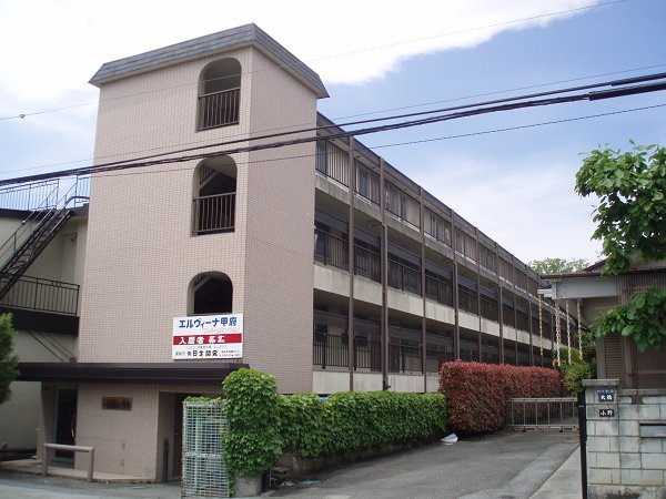 山梨県甲府市善光寺２丁目 外観