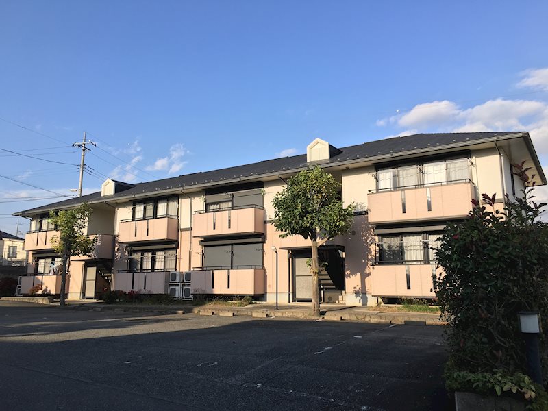 山梨県韮崎市龍岡町下條南割 外観