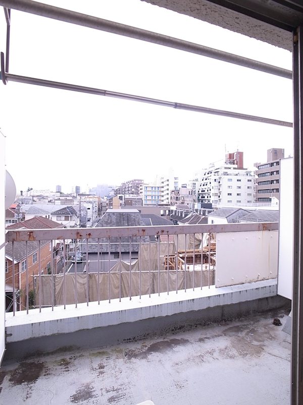 東京都杉並区高円寺南５丁目7-12 ベランダ