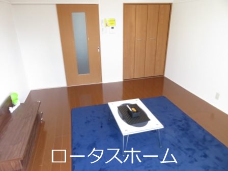 クリスタルハーモニー リビング