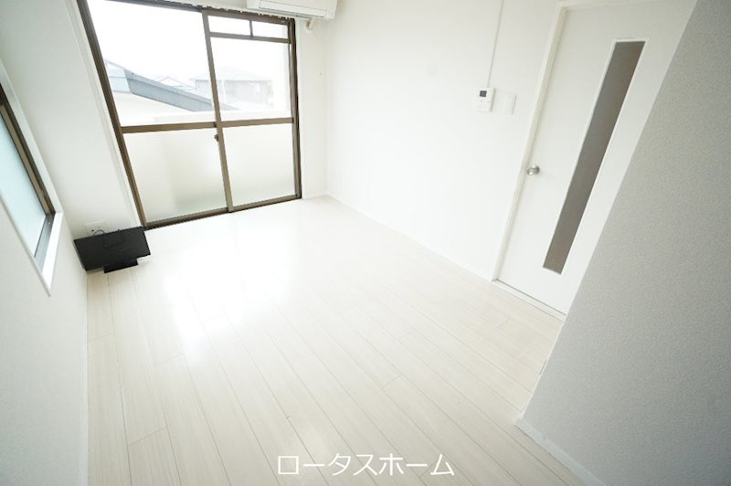 メゾン・エスプリ国分 ベッドルーム