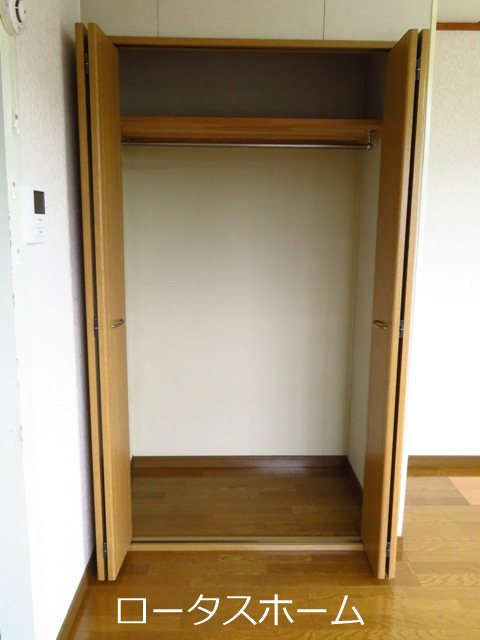 ポニョハイツ 収納