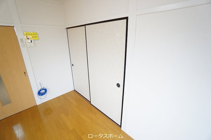 宝ハイツ　Ｂ棟 収納