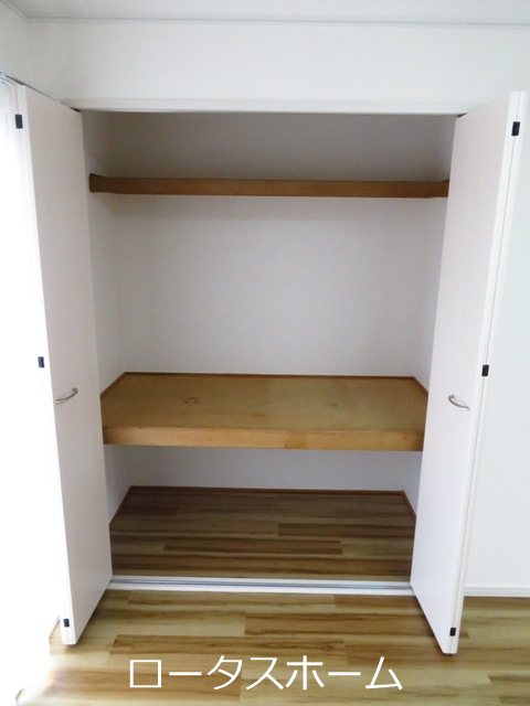 オリエント喜峰 収納