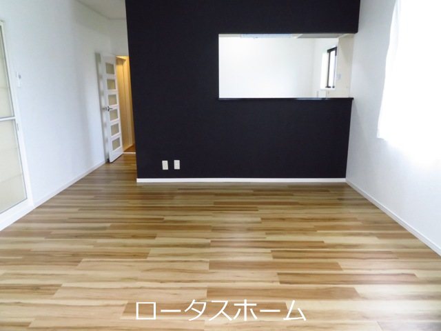 オリエント喜峰 リビング