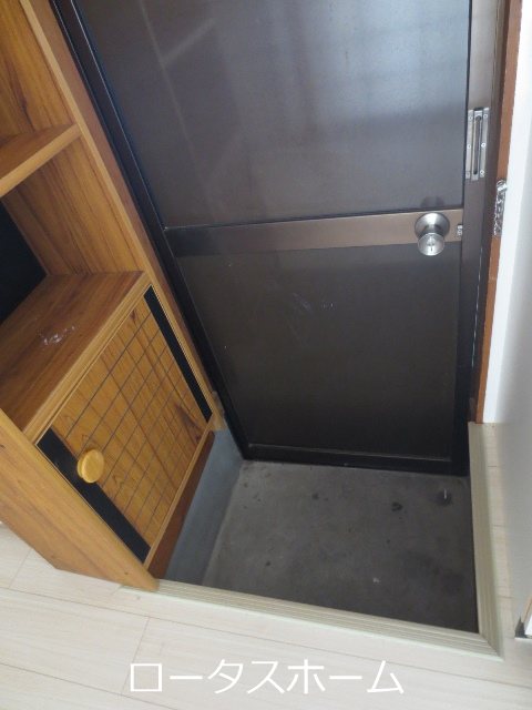 コーポわかば 玄関