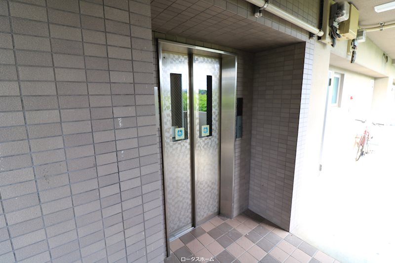 ライベクスト35 エントランス