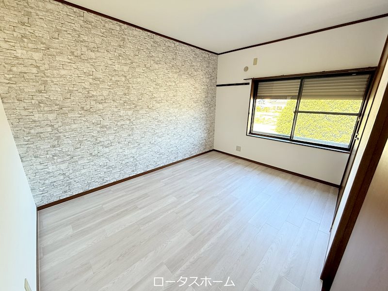 鹿児島県霧島市国分野口西18-8 ベッドルーム