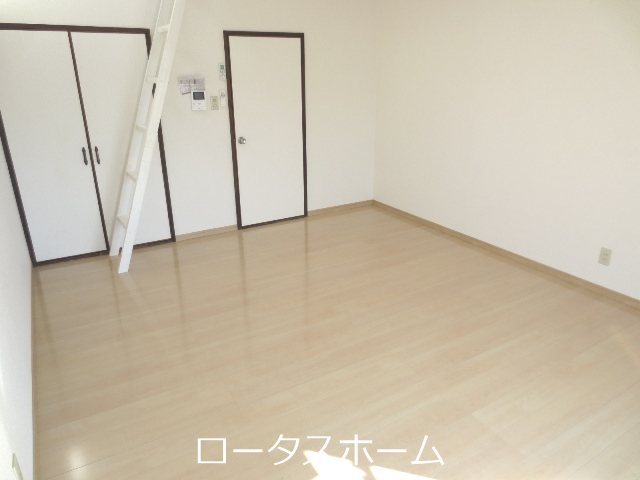 キャプテンハイツ リビング