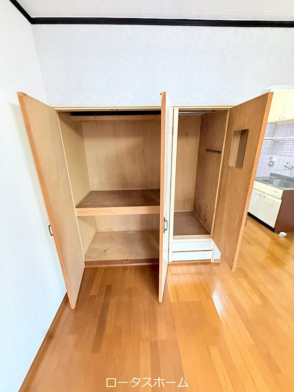 ヨシミツハイツ 収納
