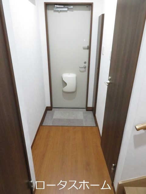サニークレセント姶良  玄関