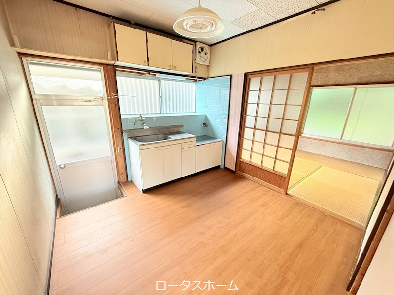 鹿児島県霧島市隼人町内山田 キッチン