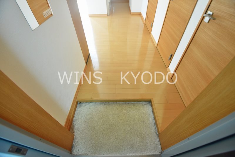 ミヤコウエスト 玄関