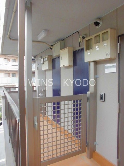 ゴールデンハイツ 玄関