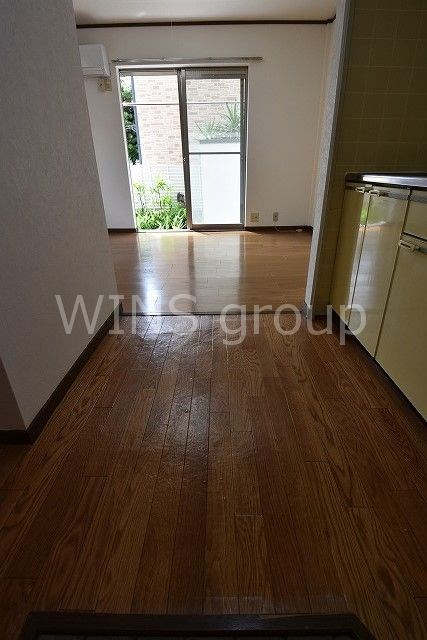 メゾン美光 玄関