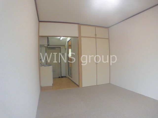 クレセントコーポ ベッドルーム