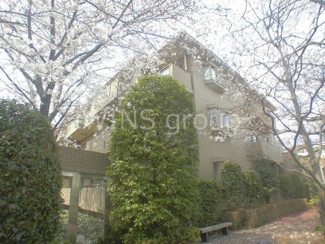 リレント成城 外観