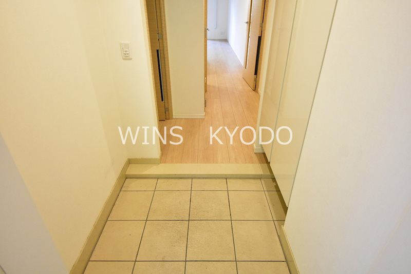 アンビエンテ経堂 玄関