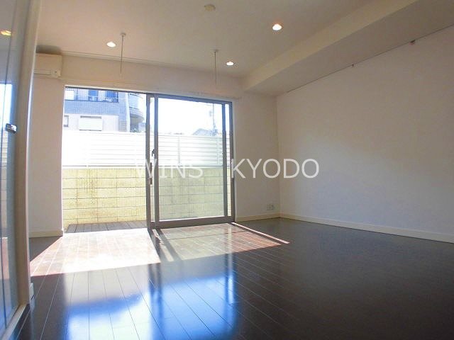 アルファ その他10