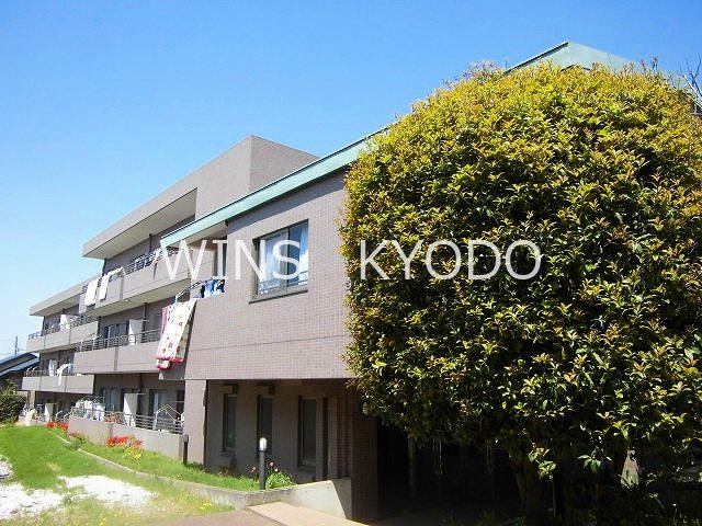 サングレース砧 302号室 外観