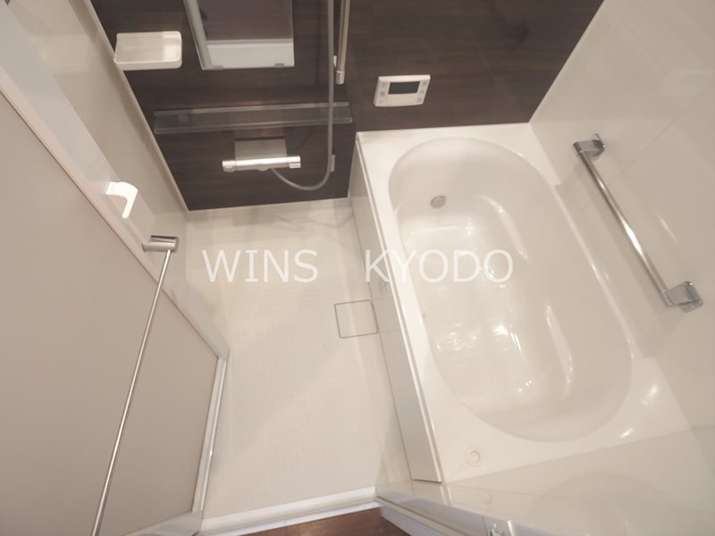 プレイス・アイズ  風呂画像