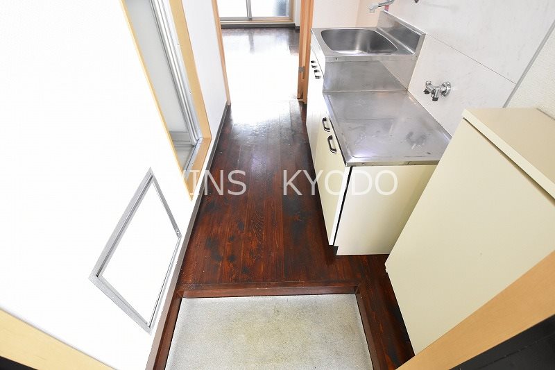 第15安藤ハイツ 玄関