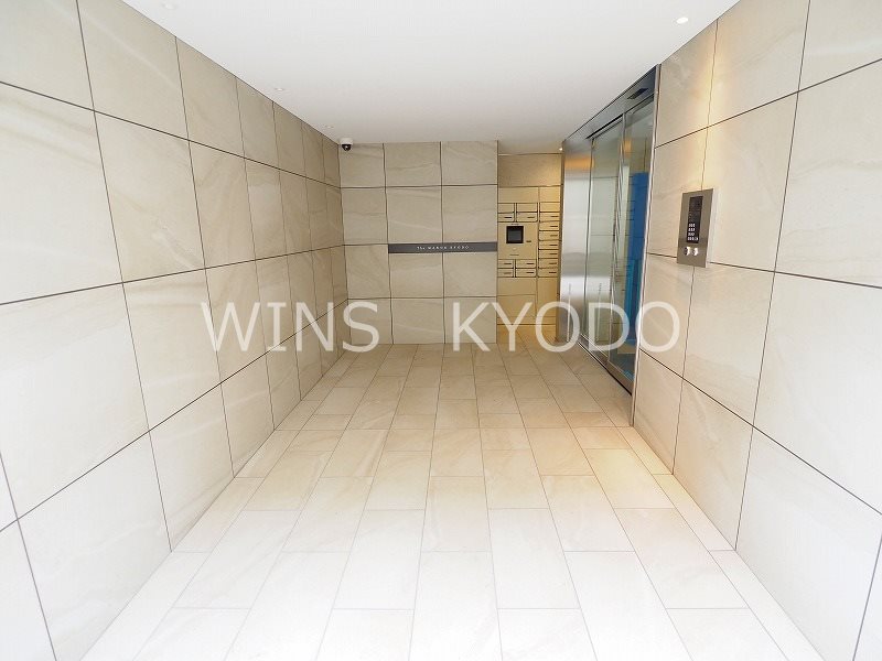 The MANOR KYODO 外観