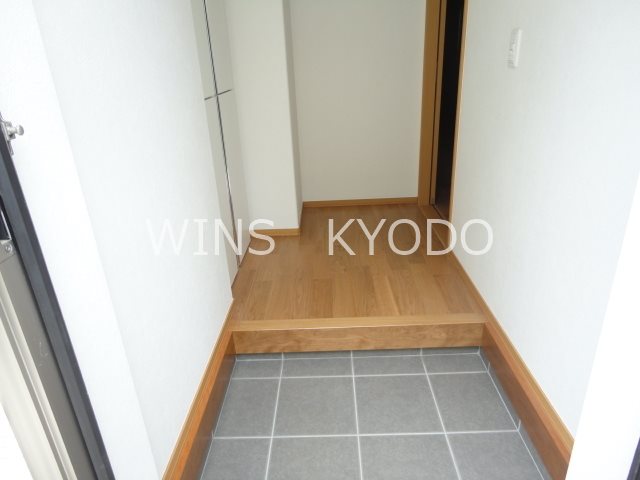 パラディ成城 玄関