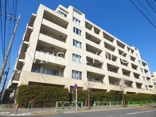 フォーリアコート千歳船橋 202号室 外観