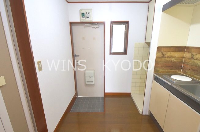 イーストヴィレッジ 玄関