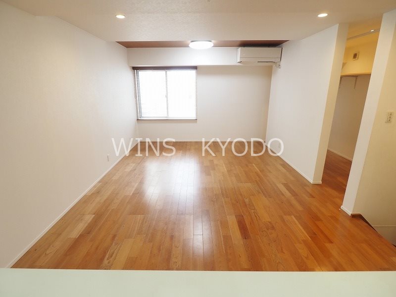 桜丘5丁目戸建 リビング