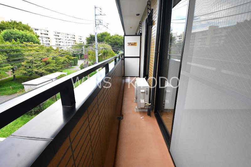 青頴館2番館 ベランダ