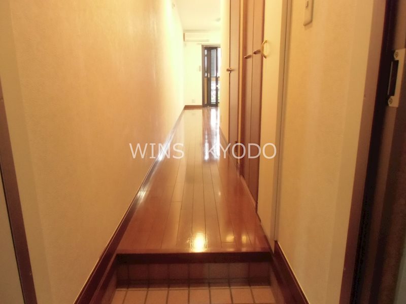 ハウス中屋 玄関