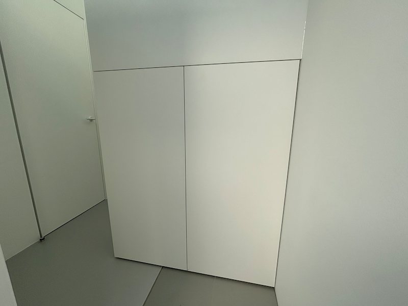 プリマベーラ（赤堤） 玄関