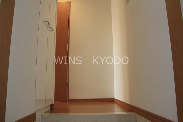 VIDA世田谷桜丘（ヴィーダ） 玄関