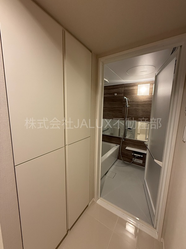 クローバー神田紺屋町 洗面所