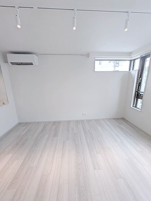 イプセ中目黒 リビング