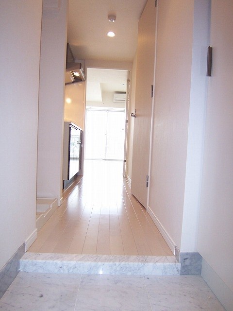 NISHI　IKEBUKURO　RESIDENCE 玄関