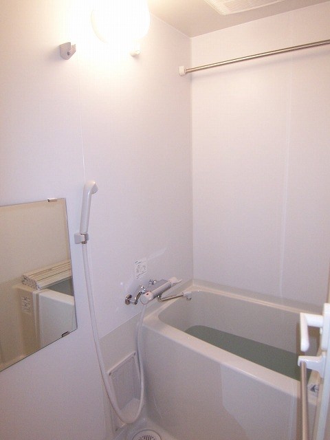 NISHI　IKEBUKURO　RESIDENCE 風呂画像