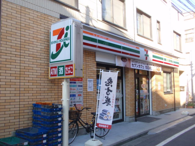 NISHI　IKEBUKURO　RESIDENCE コンビニ