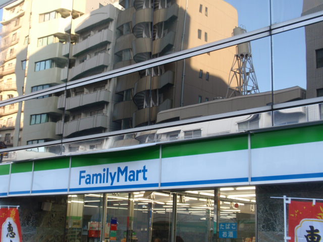 クリオ西池袋 コンビニ