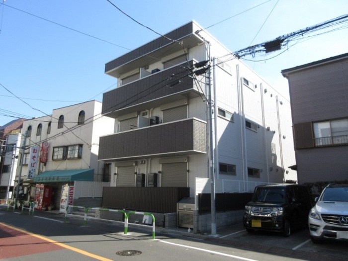 アジュール高松 外観
