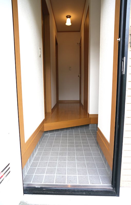 ラフィーヌダンデリオン 玄関