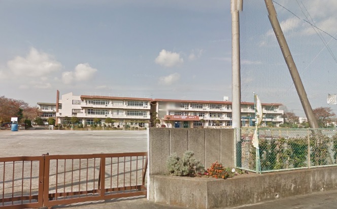 パークサイド久保稲荷 小学校