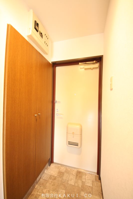 サンライズ所沢 玄関