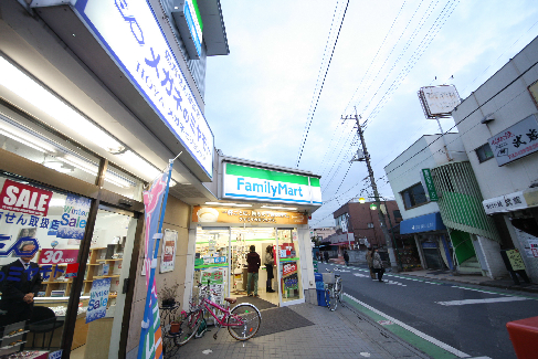 メゾンベール コンビニ