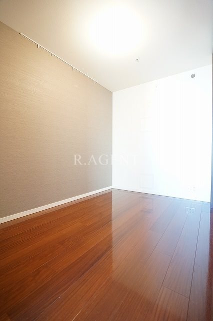パークタワー横浜ステーションプレミア ベッドルーム