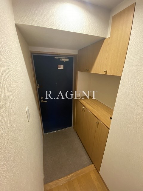 アムール横浜 玄関