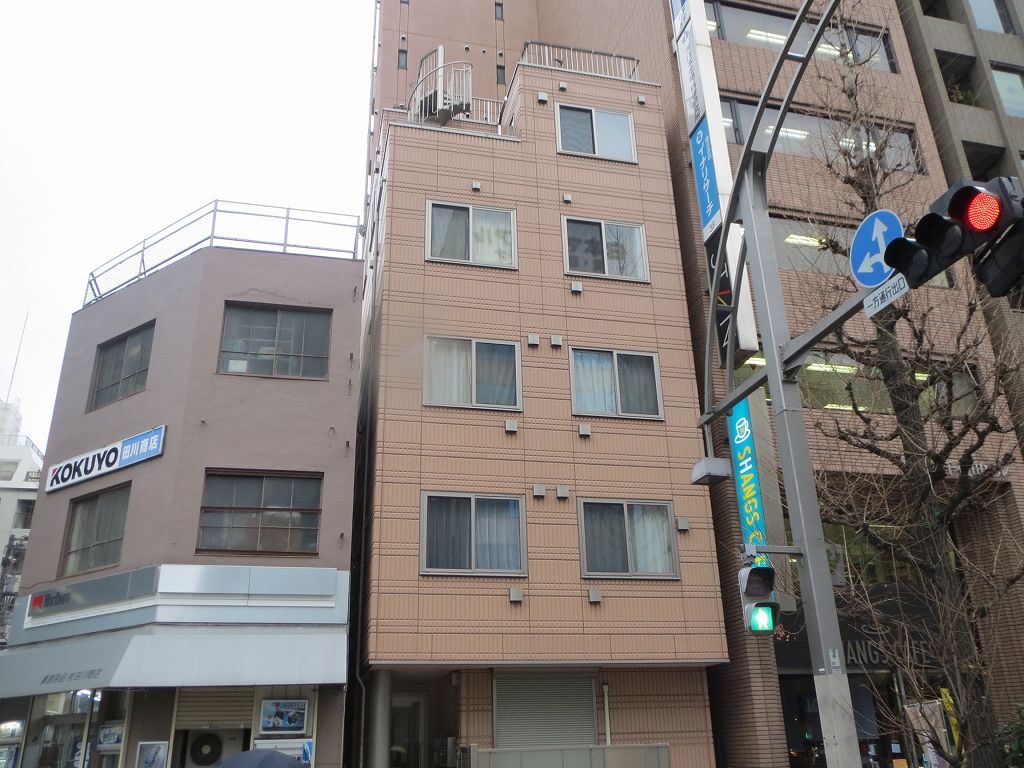 ペントス神田五軒町 外観
